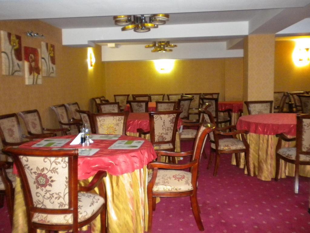 Hotel Cristal Năvodari Esterno foto